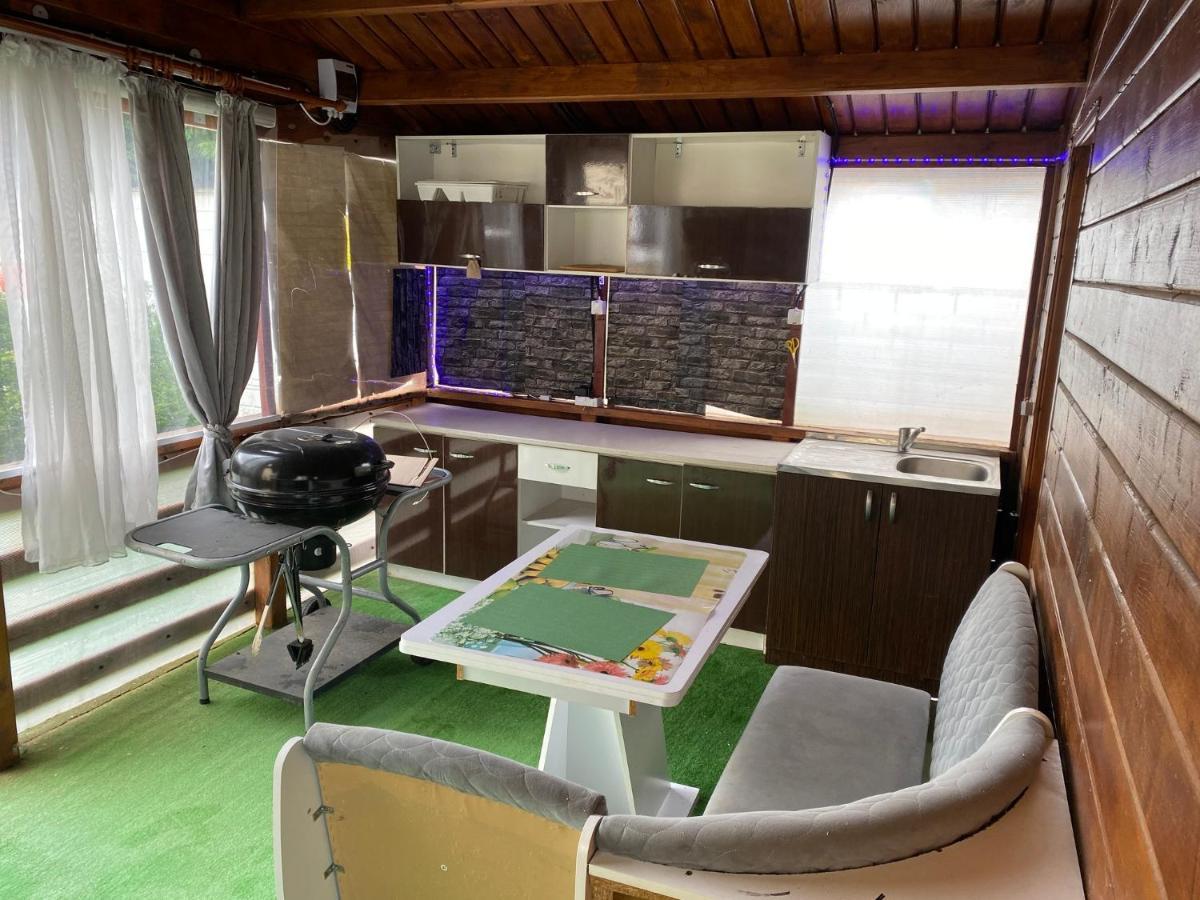“home Sweet Home” Holiday home